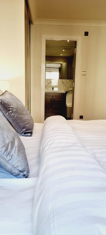 לונדון Double King Suite, Canary Wharf Waterfront מראה חיצוני תמונה