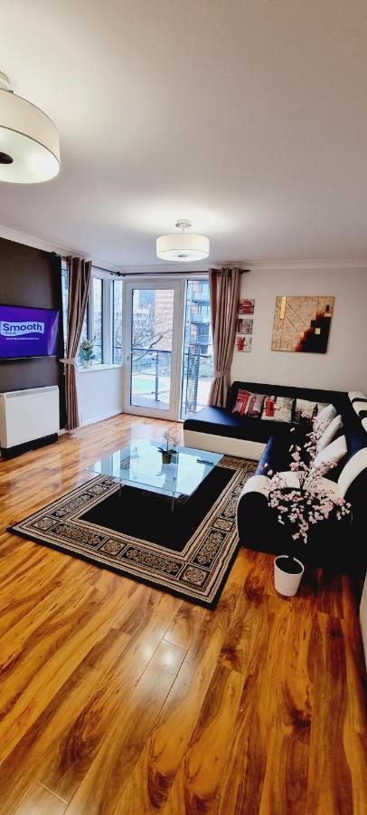 לונדון Double King Suite, Canary Wharf Waterfront מראה חיצוני תמונה