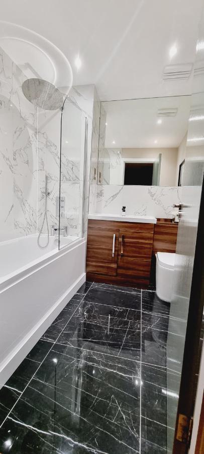 לונדון Double King Suite, Canary Wharf Waterfront מראה חיצוני תמונה