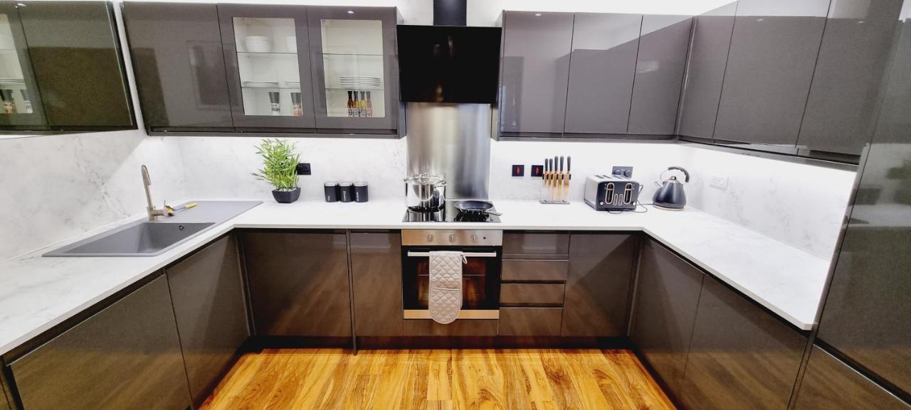 לונדון Double King Suite, Canary Wharf Waterfront מראה חיצוני תמונה